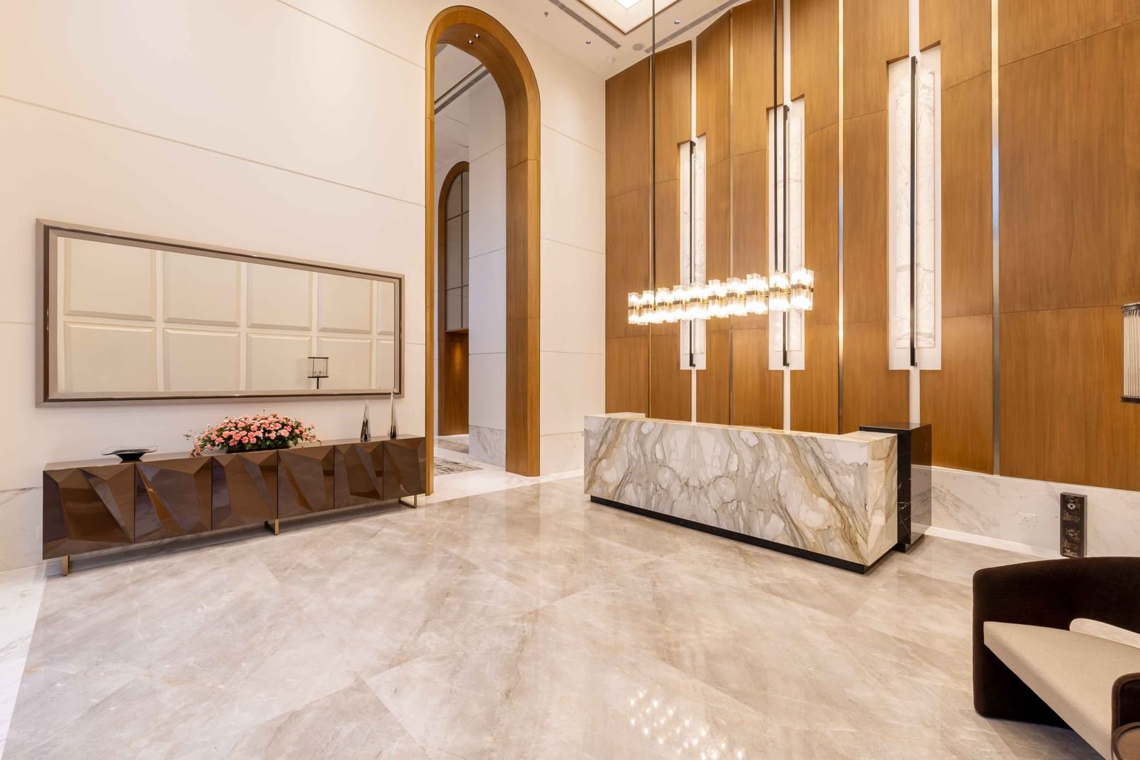  DLF One Midtown Delhi Most Premium Residential Ecosystem with Luxury